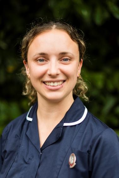 Holly Baddeley Holly Baddeley - kings vet team